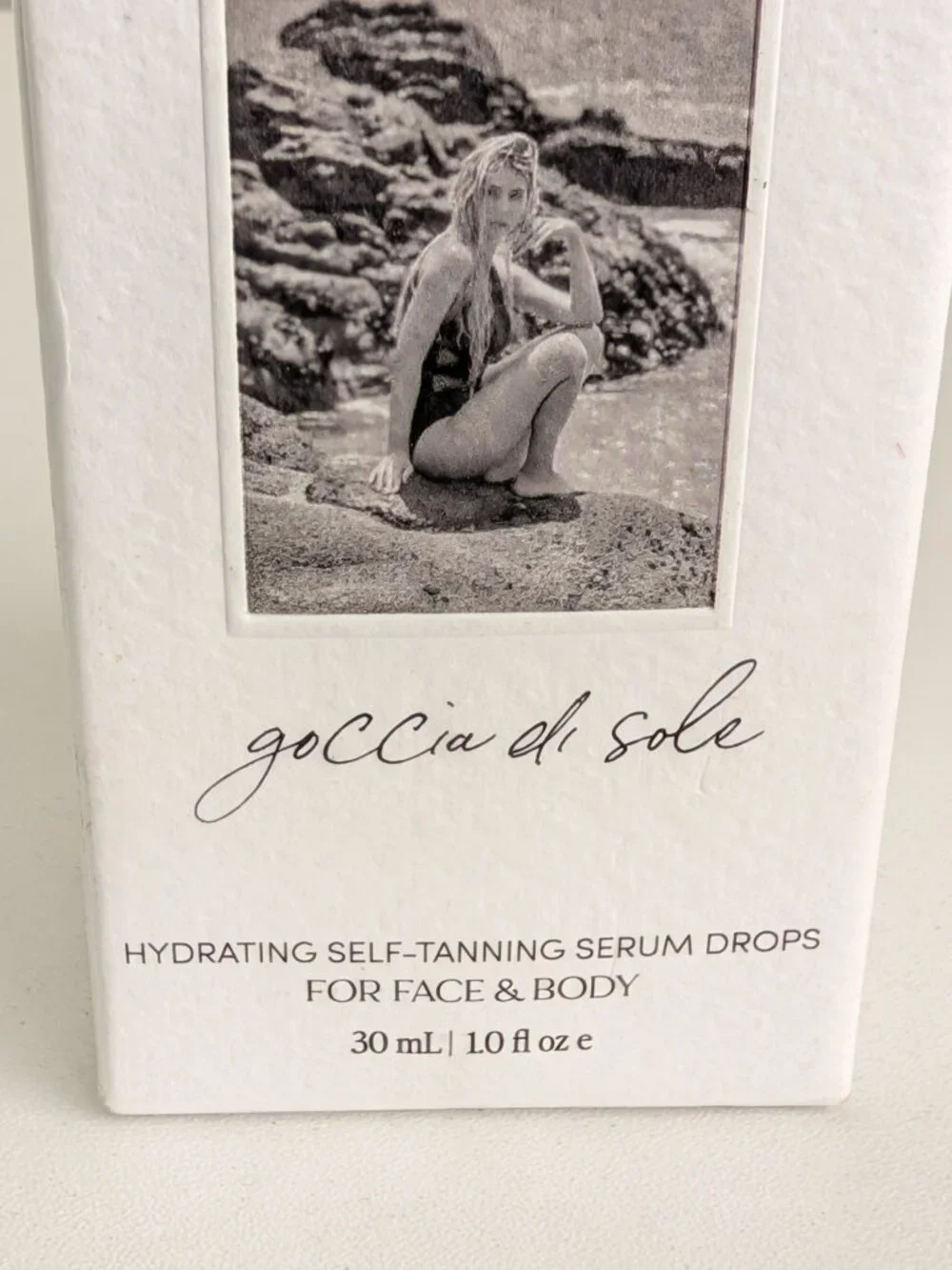 Dolce Glow Goccia di Sole Hydrating Self-Tanning Serum Drops Face & Body- 1 oz